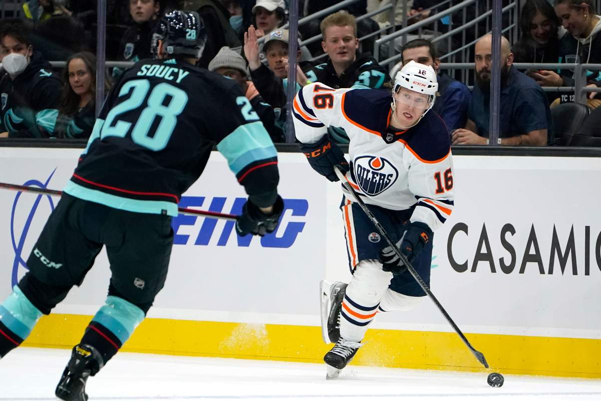 Benson scores first NHL goal for Oilers