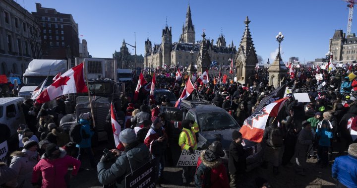 Trucker protest: 2 arrested, charged as Ottawa police says crowd continues to thin