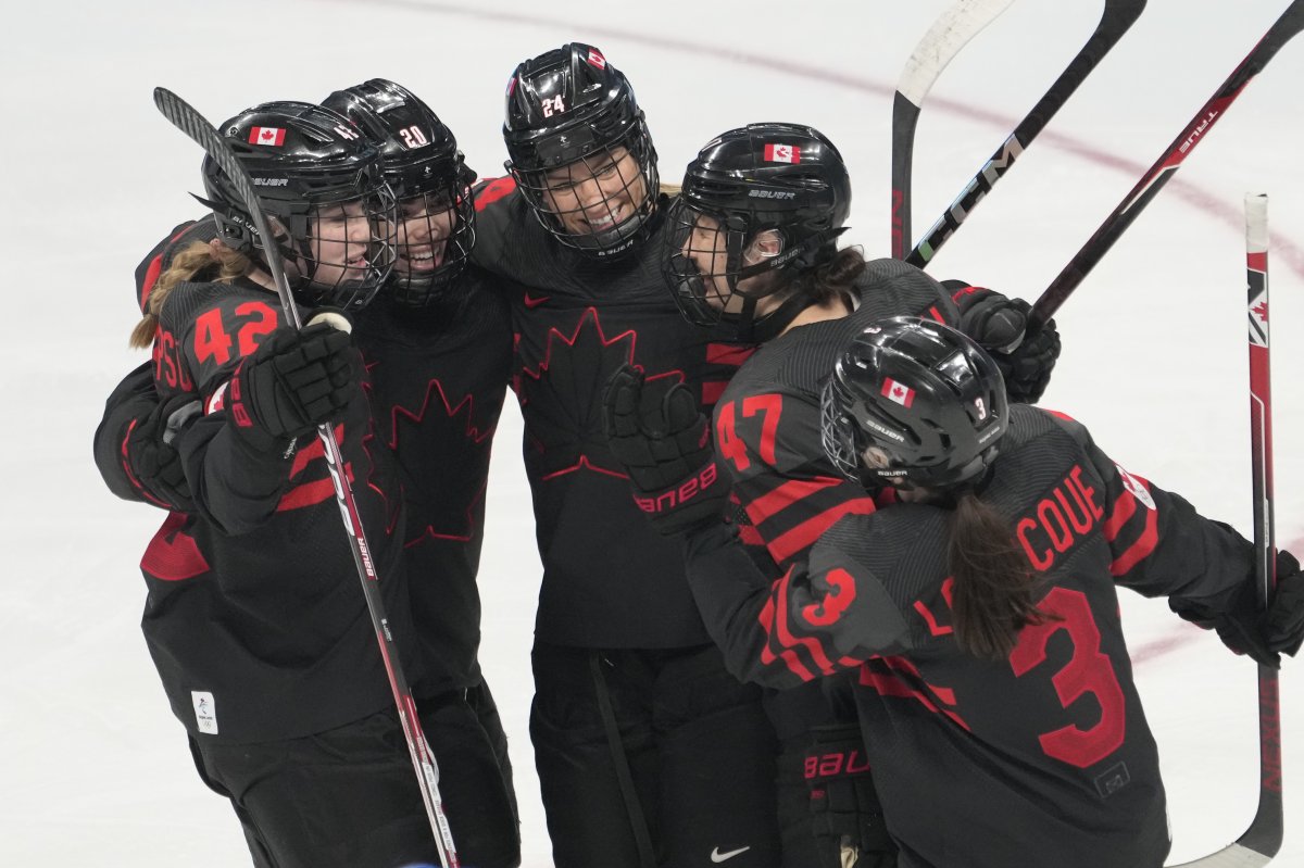 Canada crushes Sweden 11-0 to advance to women's Olympic hockey semifinals  - National