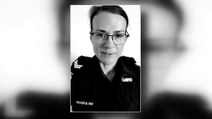 Edmonton police officer on administrative leave over protest convoy video