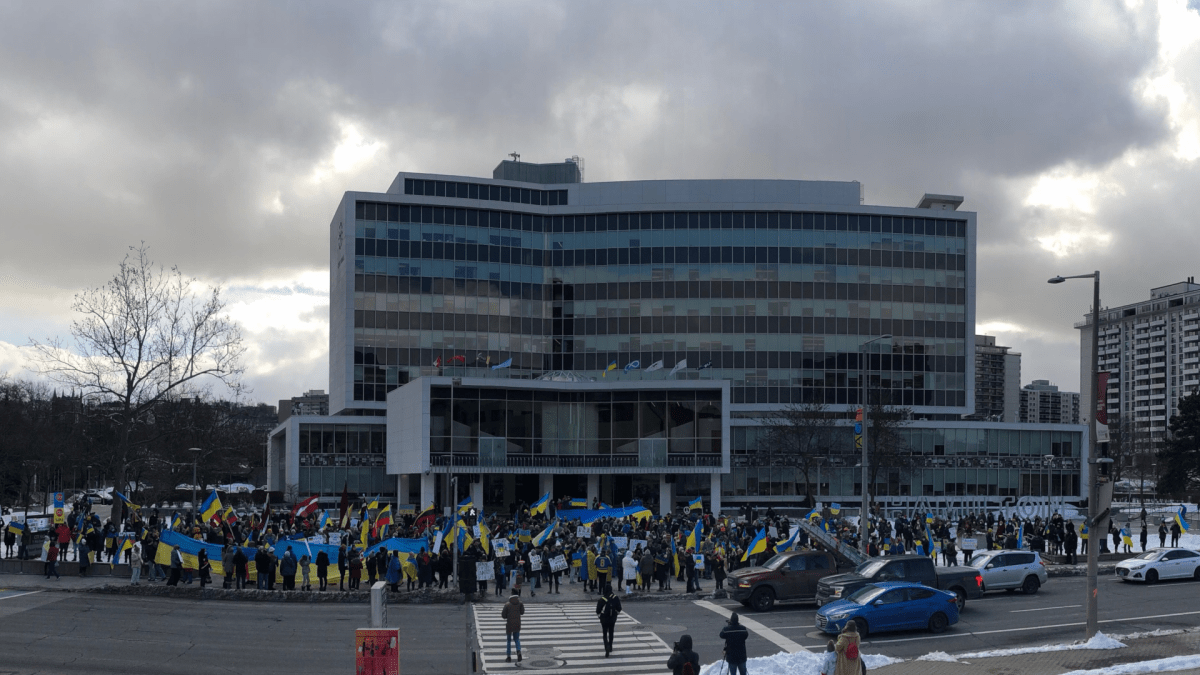 Ukrainian Canadians must share family members’ ‘firsthand’ stories of invasion, leader says - image