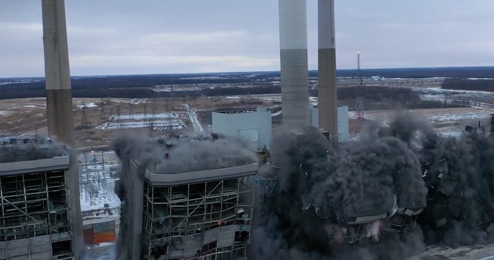 Former coal-fired generating station in Lambton, Ont. ‘safely imploded,’ OPG says