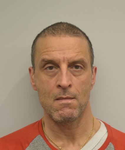 Kingston police issue community safety alert as high risk offender Christopher Watts completes his statutory sentence.