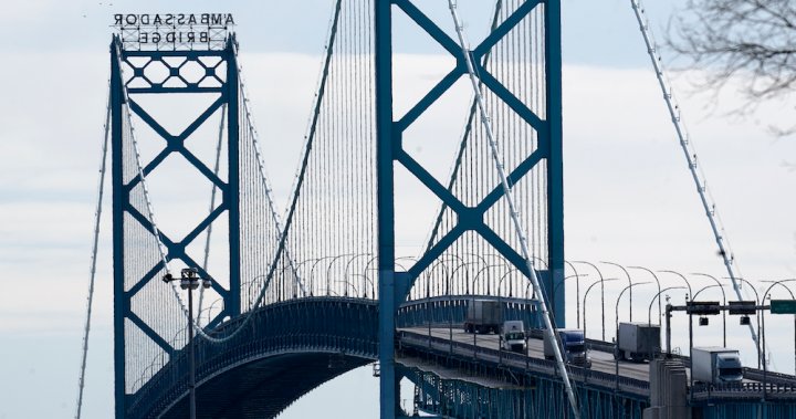 Trucks suspected of trying to re-occupy Ambassador Bridge ‘thwarted’ by London police: Mayor