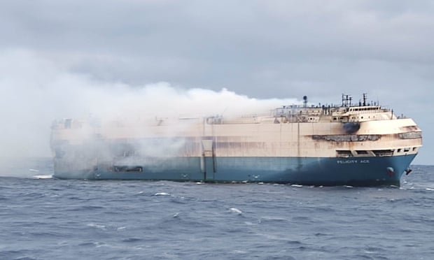 Ship full of Porsches, Bentleys, Lamborghinis continues to burn in the Atlantic
