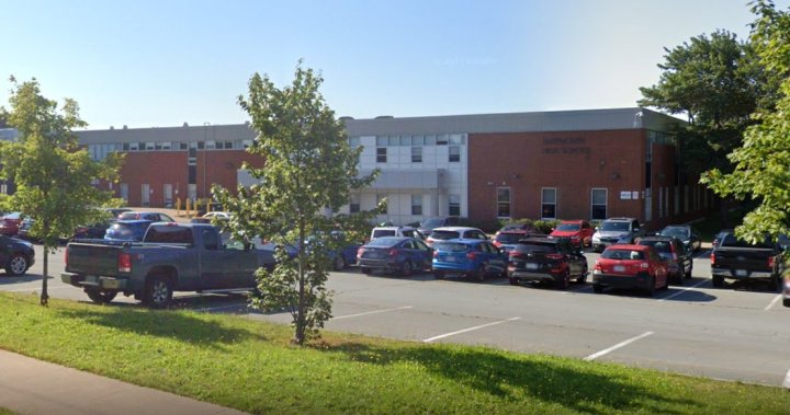 Online threat leads to Dartmouth High School ‘hold and secure’