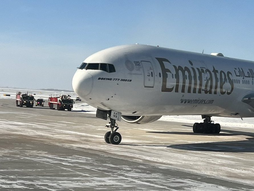 Chicago bound flight from Dubai makes emergency stop at Winnipeg