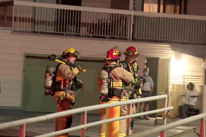 Apartment fire in southwest Calgary sends one to hospital early Wednesday