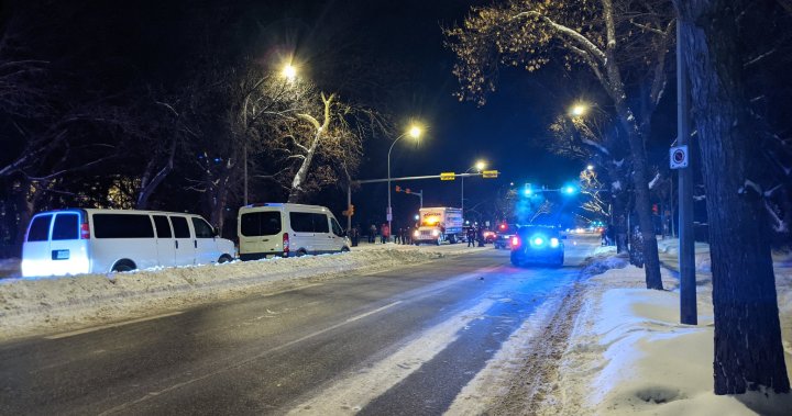 Convoy at Saskatchewan legislature broken up, one car remaining