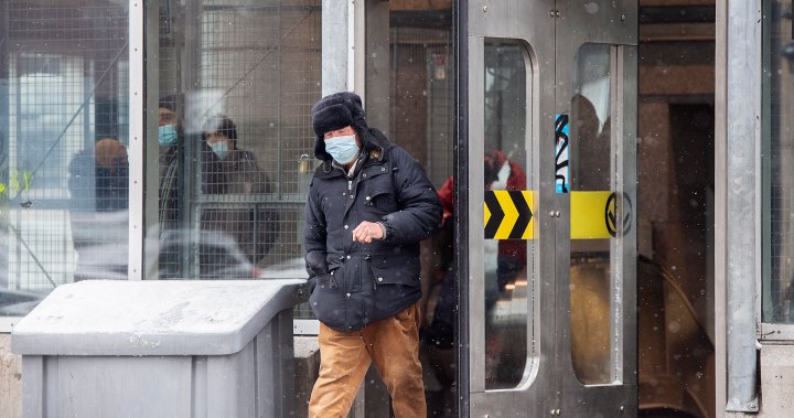 Quebec reports 9 new COVID-19 deaths as hospitalizations rise by 3