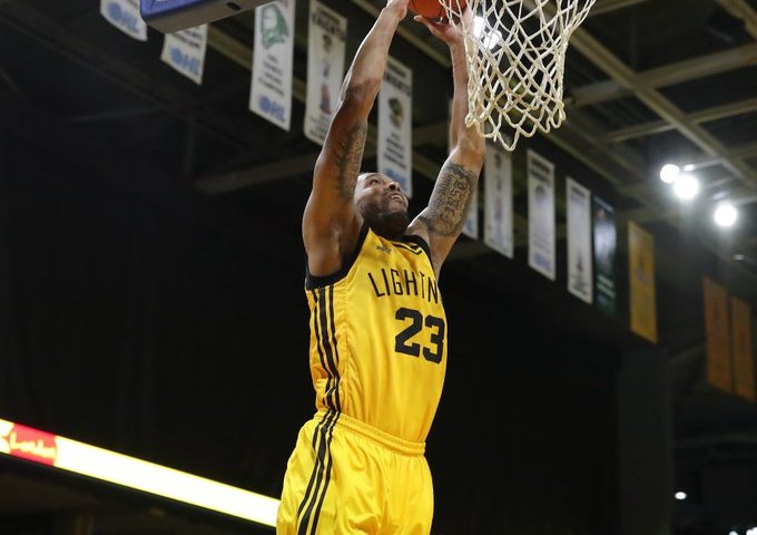 London Lightning perfect through six games after win over Sudbury
