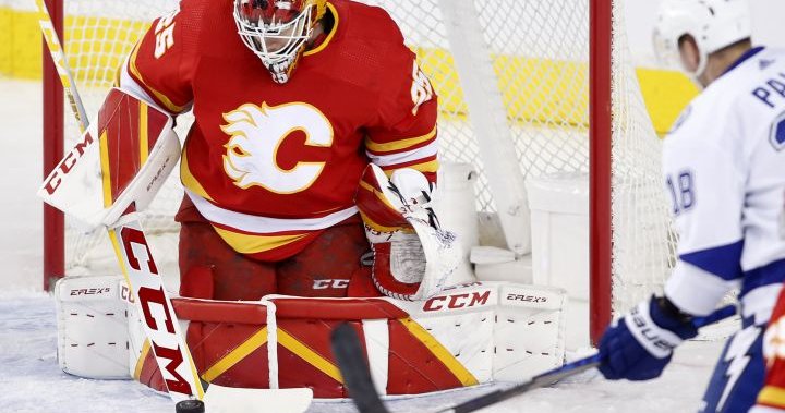 Markstrom makes 30 saves as Flames win 4-1 against Lightning