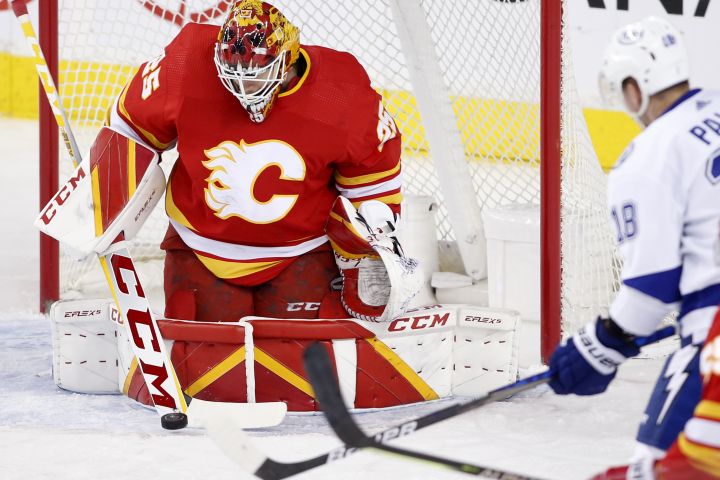 Markstrom makes 27 saves for Calgary Flames in 3-1 win over