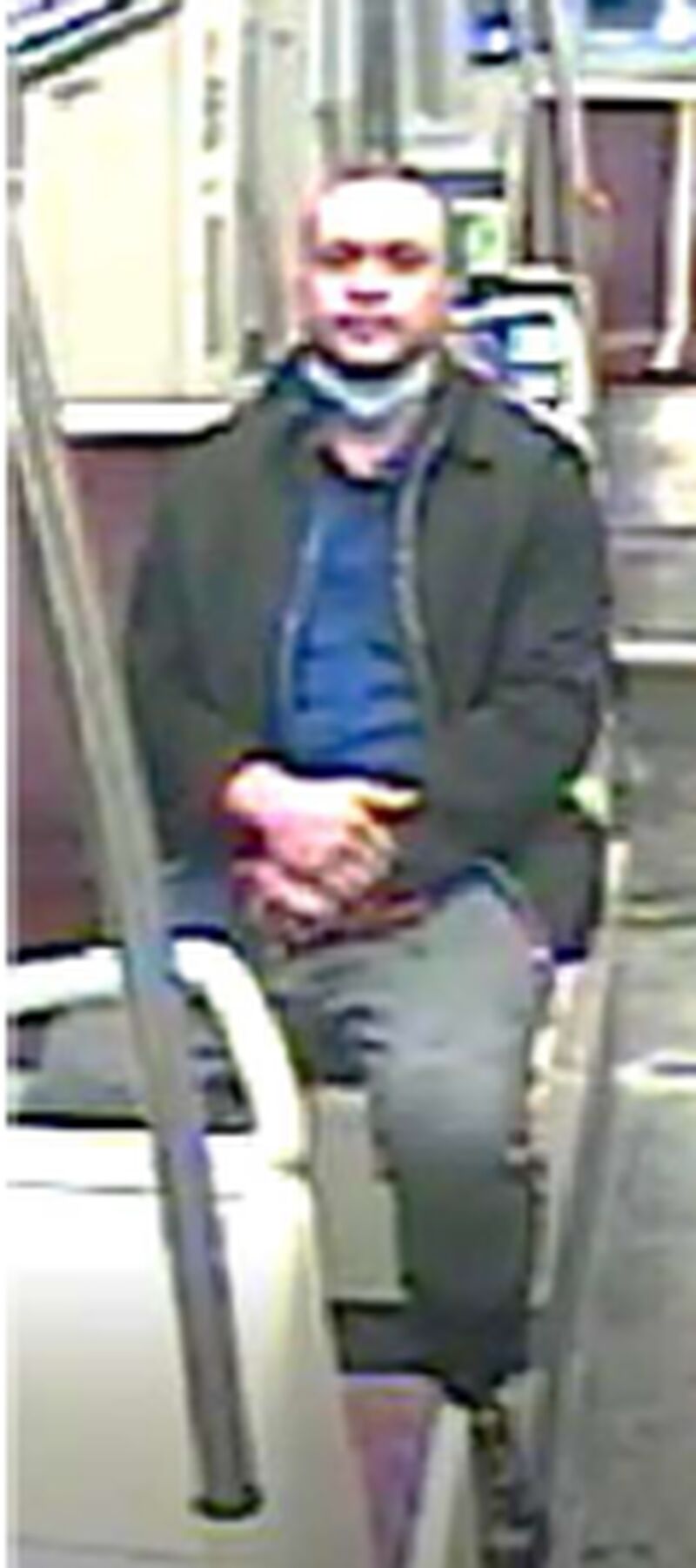 Toronto police are seeking the public’s assistance identifying a suspect wanted in connection with a break-and-enter and theft investigation.