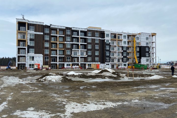 Federal government invests $24M on new affordable housing in southwest Edmonton