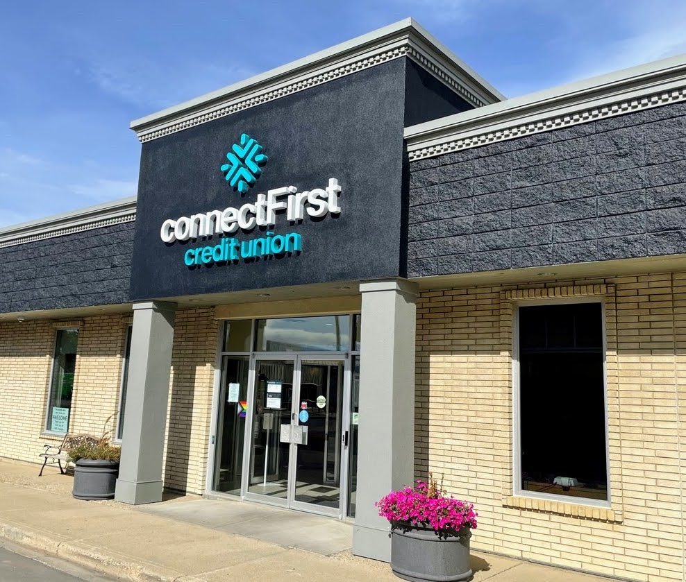 [connectFirst Credit Union branch in Vulcan, Alberta; Image provided by connectFirst].
