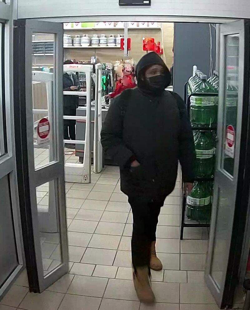Toronto police are seeking to identify a suspect wanted in connection with a stabbing investigation.