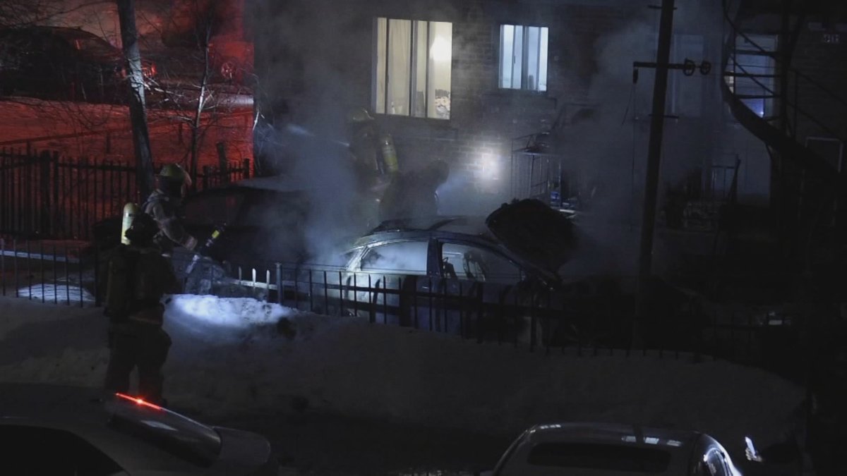 A suspicious fire destroys a car in Saint-Michel. Thursday, March 17, 2022.