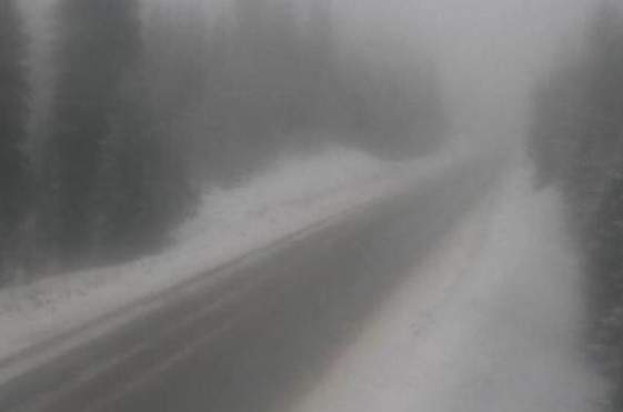 Anywhere from 25 to 35 centimetres of snow is expected to fall before Tuesday night, with heavy snow expected from Monday afternoon to Tuesday morning.