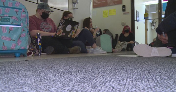 U of L students host sit-in protest as faculty association strike continues