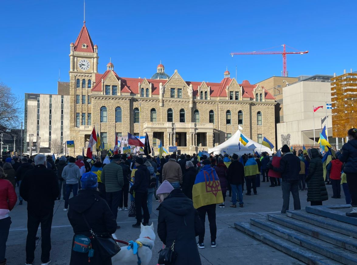 The event was held by the local branch of the Ukrainian Canadian Congress (UCC) to show solidarity and unite the local Ukrainian community.