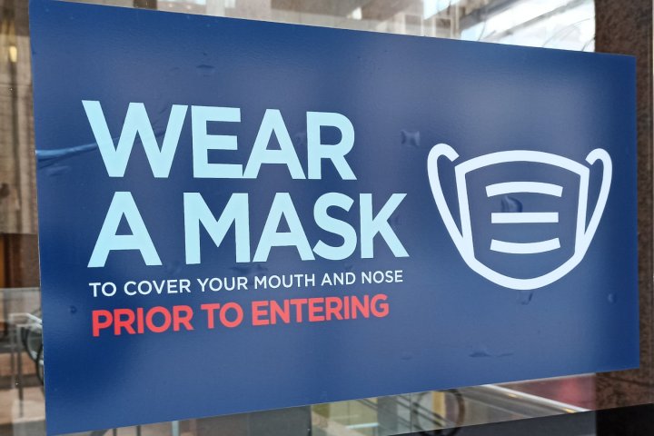 Ontario’s lifting of mask mandates Monday leaves some with tough choice