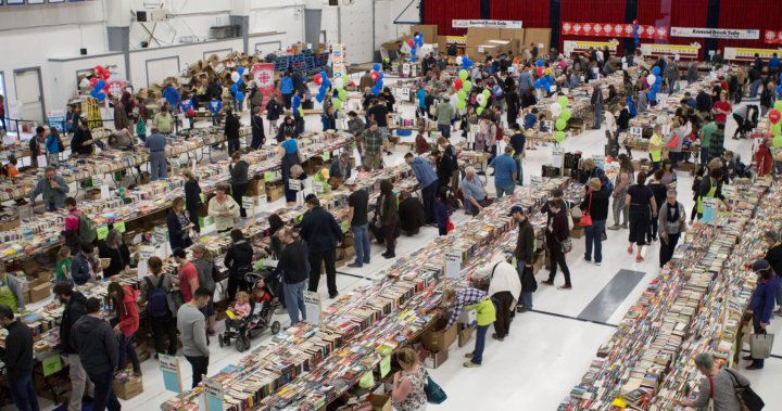 Truck full of books: Calgarians donate books for Calgary Reads’ Big Book Sale