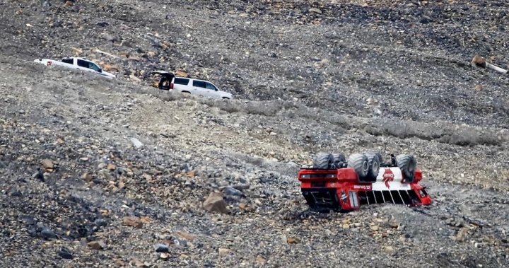 Icefield tour bus operator charged under Alberta OHS Act for deadly rollover