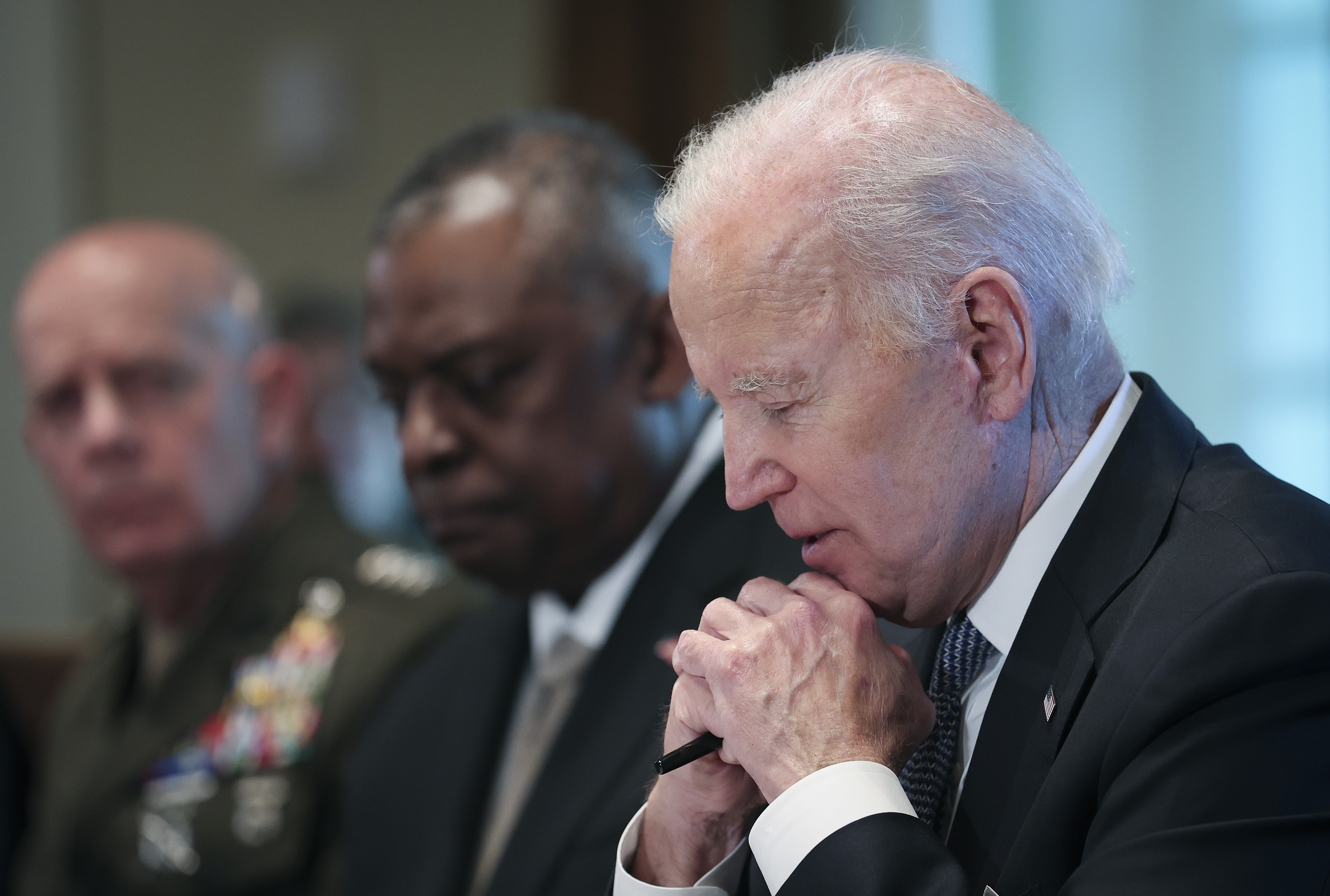 Biden Announces US$800M In Military Aid For Ukraine Amid Donbas Battle ...