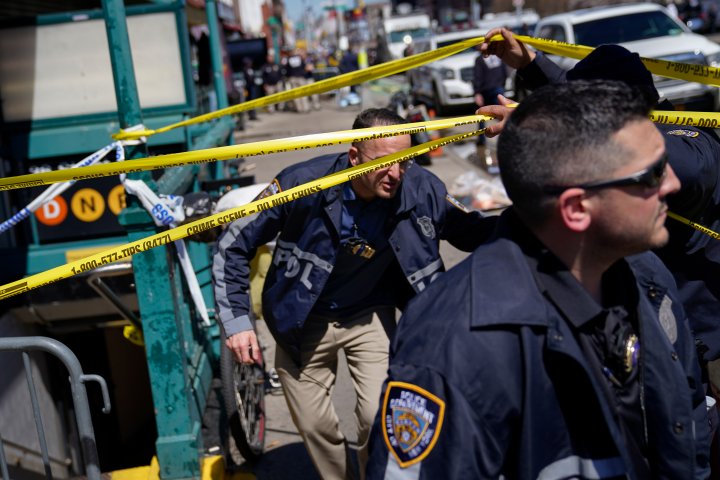 New York police continue search for gunman in Brooklyn subway shooting