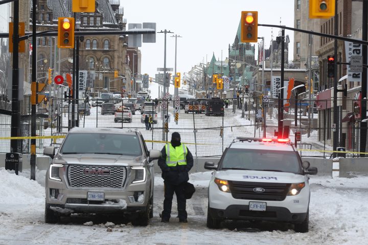 Ottawa Police Brace For New Convoy Protest, Ban Vehicles From Downtown ...