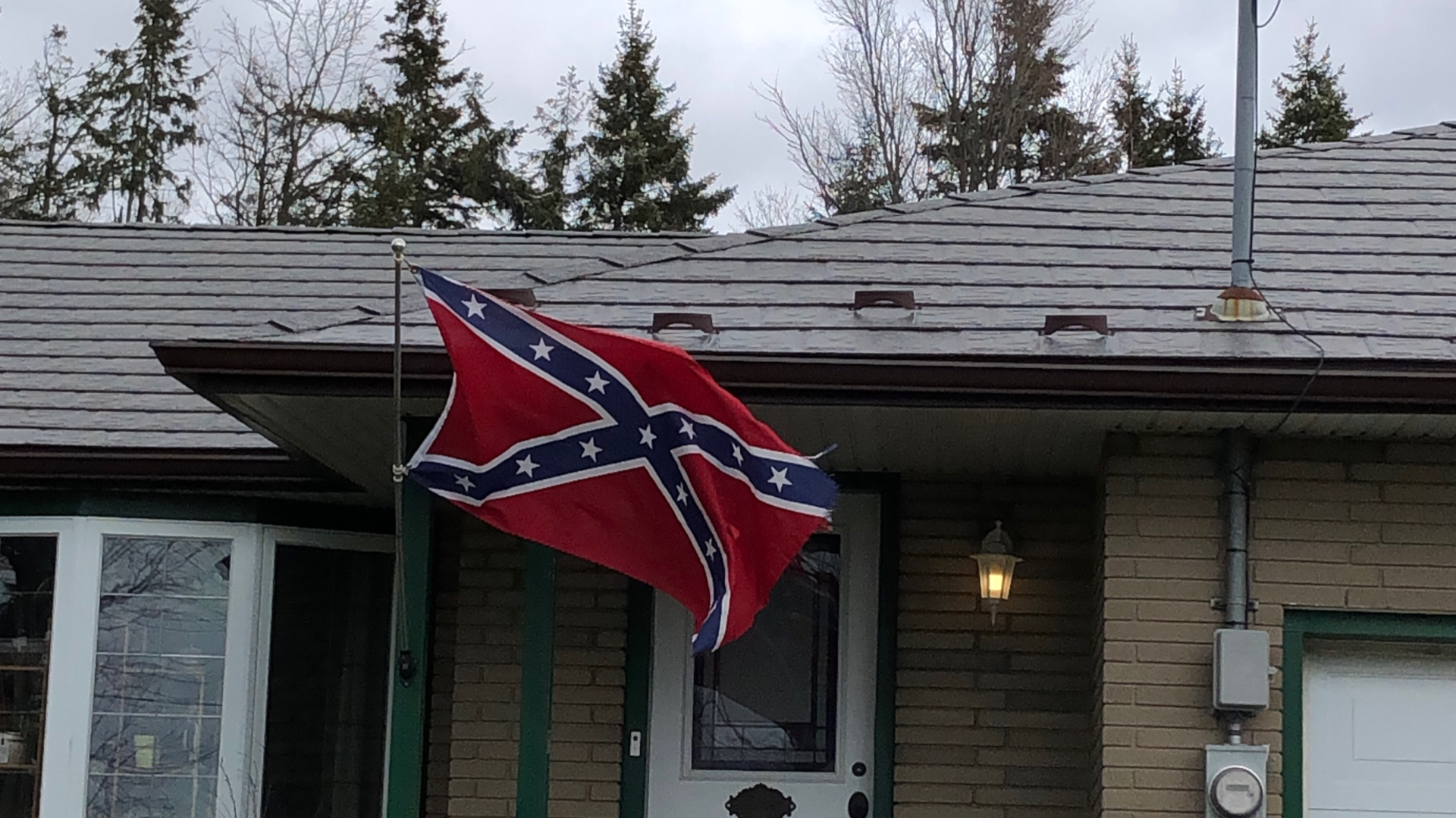 confederate flag flying