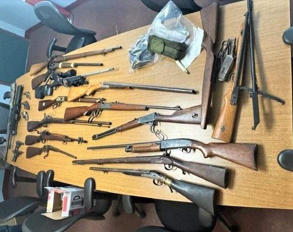 Man facing charges after N.S. police seize WWI bazooka, other firearms - image