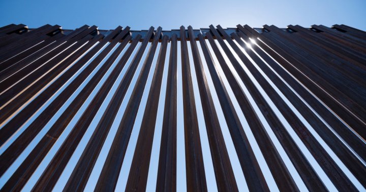 A woman finds dead hanging from the U.S.-Mexico border wall-nationwide