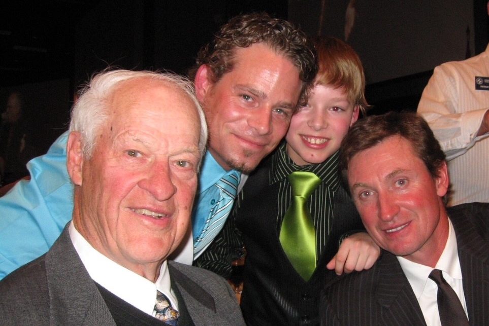 Saskatchewan hockey fan robbed of valuable Wayne Gretzky collection