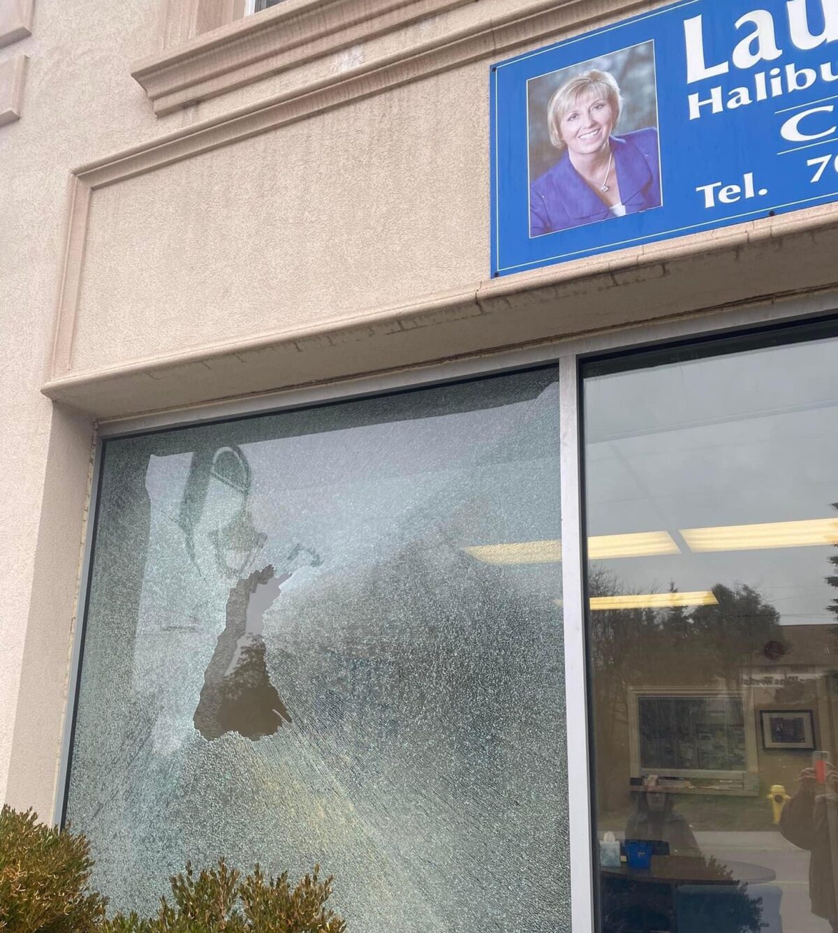 A window of the constituency office of Haliburton—Kawartha Lakes—Brock MPP Laurie Scott was found damaged on April 14.