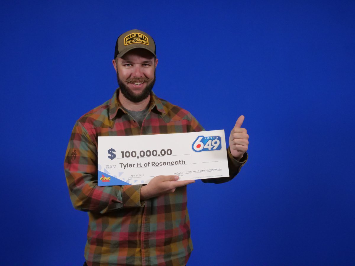 A Roseneath, Ont., man won $100,000 in a Lotto 6/49 draw on March 26, 2022.