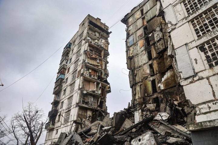 Ukraine’s richest man pledges to help rebuild war-ravaged Mariupol