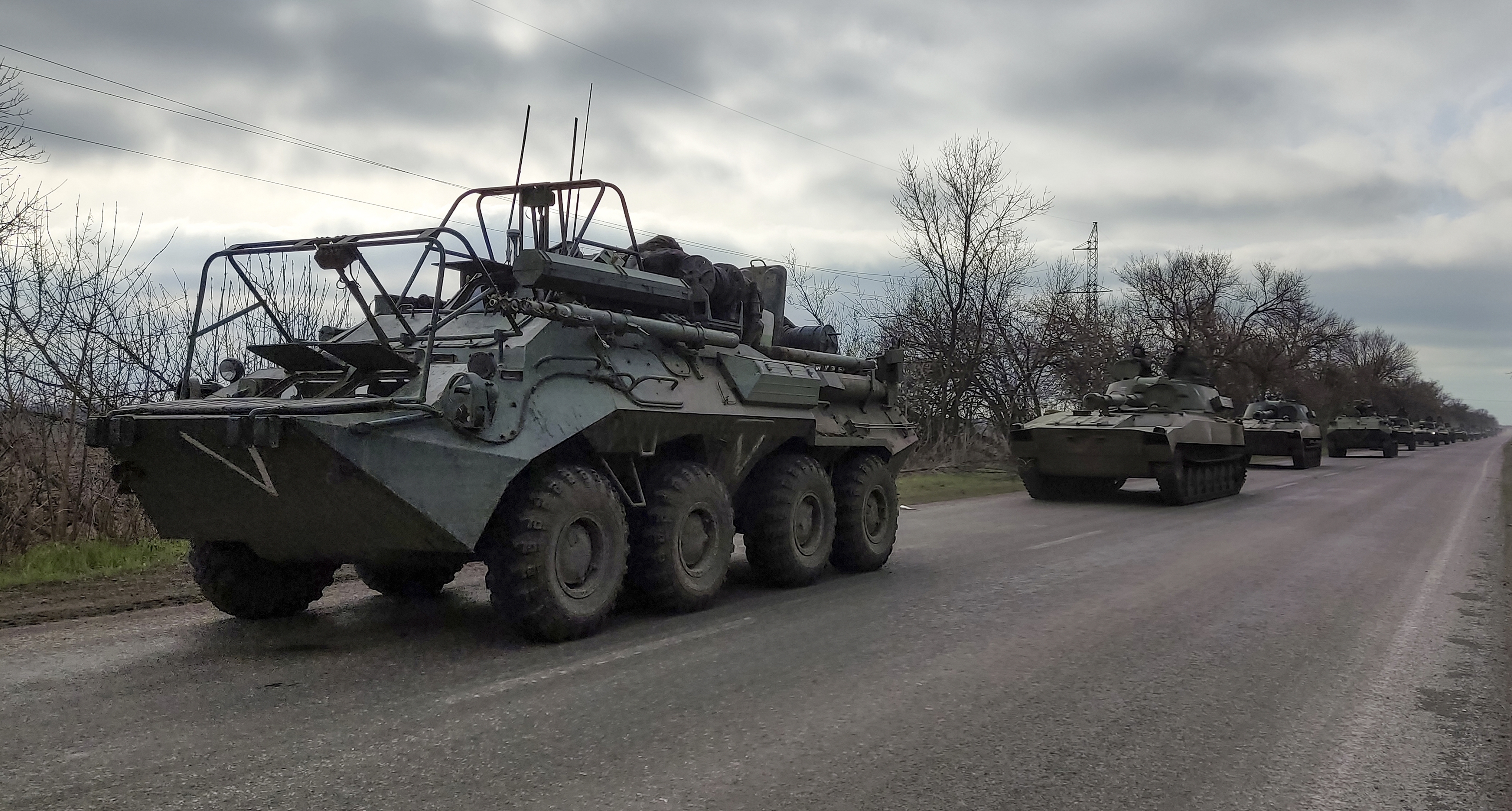 Ukrainians defy Russian ultimatum to surrender in Mariupol