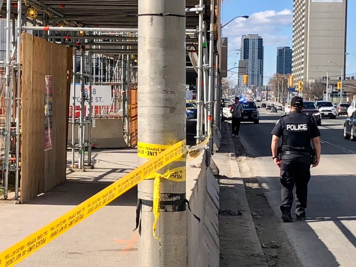 Police Investigating After Afternoon Stabbing In Toronto - Toronto ...