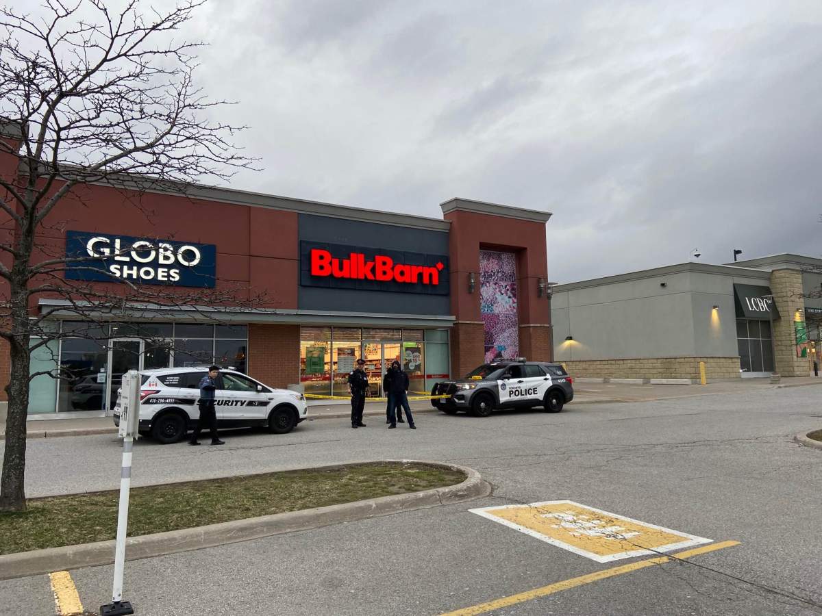 Police are investigating after a stabbing in Scarborough left three with injuries.