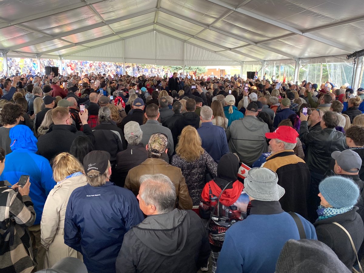 On Saturday afternoon, federal politician Pierre Poilievre, who’s seeking the Conservative Party leadership, drew a large crowd for his speech at Sunset Ranch Golf Course in Kelowna.