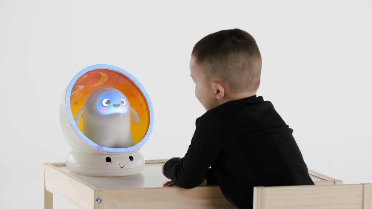 Snorble is a children’s robot that helps kids and families develop healthy habits and bedtime routines.
