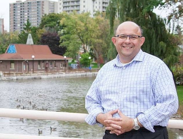 Kitchener Mayor Berry Vrbanovic announces intention to seek re-election during radio appearance