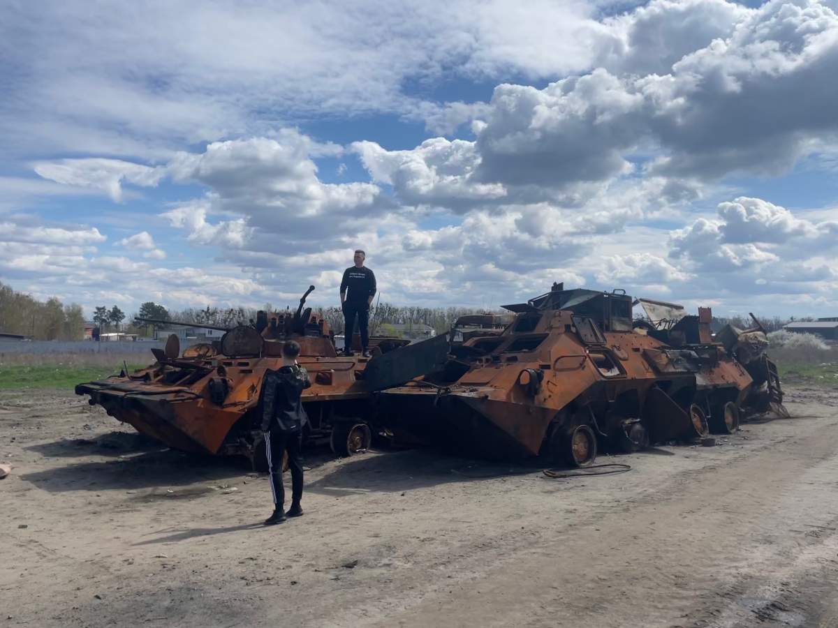 Car graveyard bucha