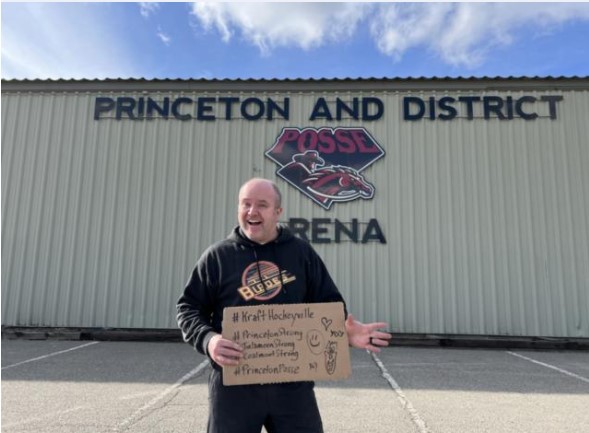 B.C. town hit hard by floods looks to Western Canada for Hockeyville win