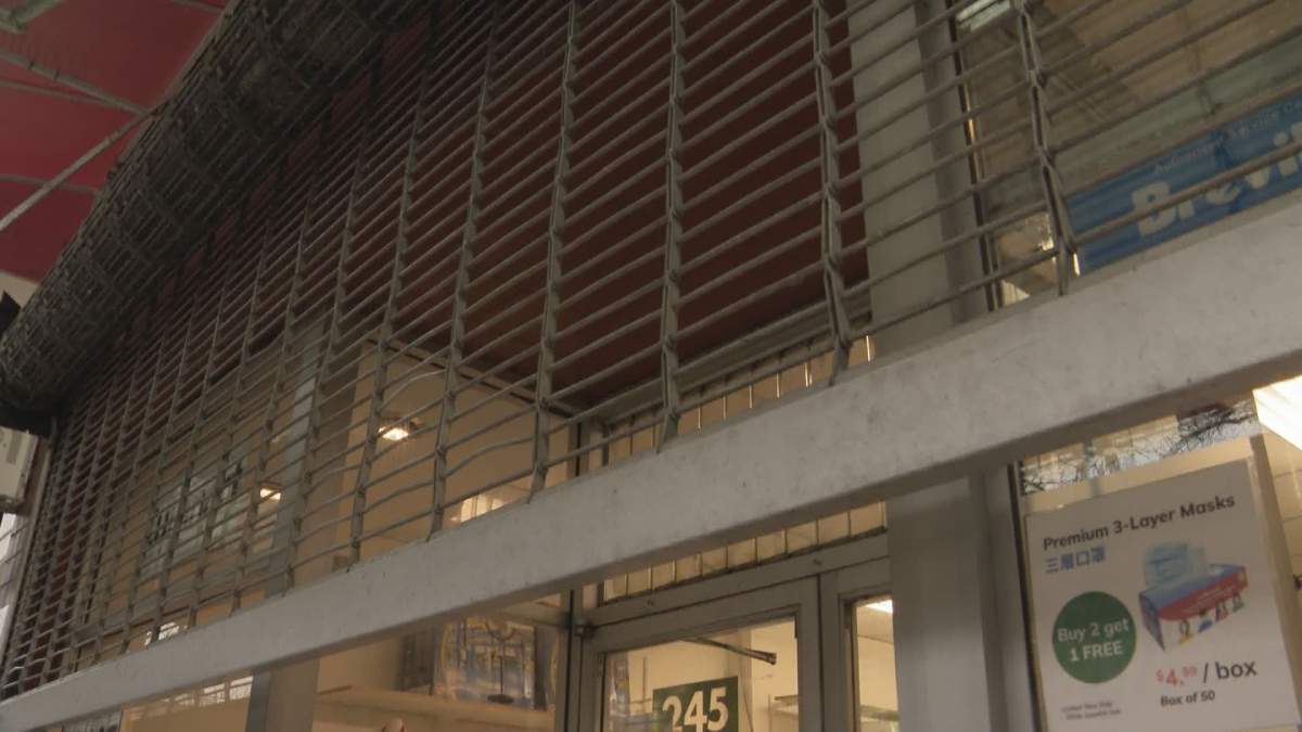 Forum Home Appliance’s metal draw gate allows customers to still see inside the store.