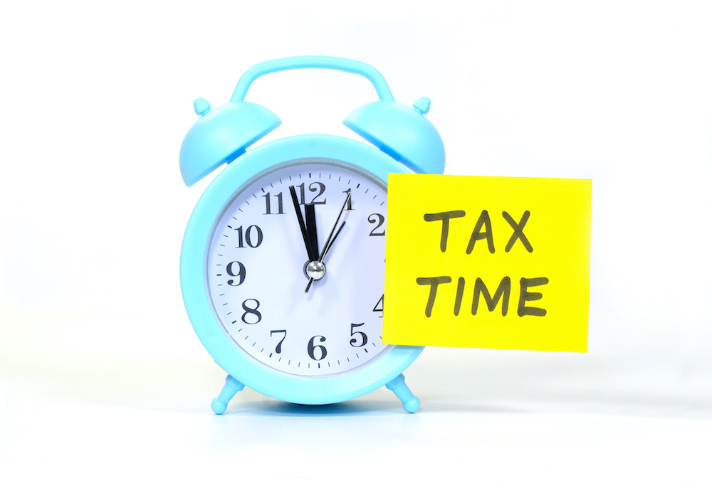 alarm clock with tax time