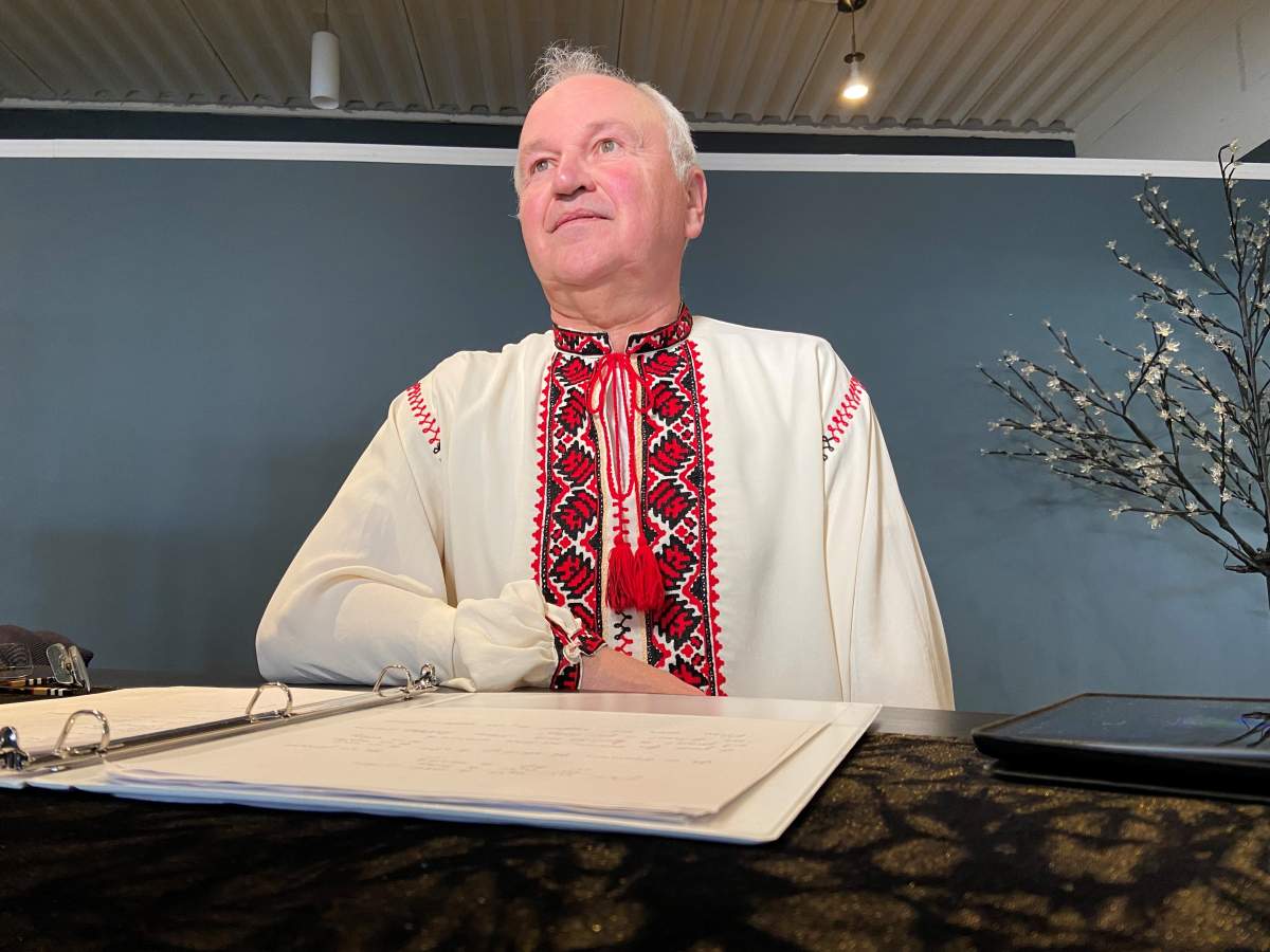 Vasyl Kanevets, Vykrtuas Artistic Director