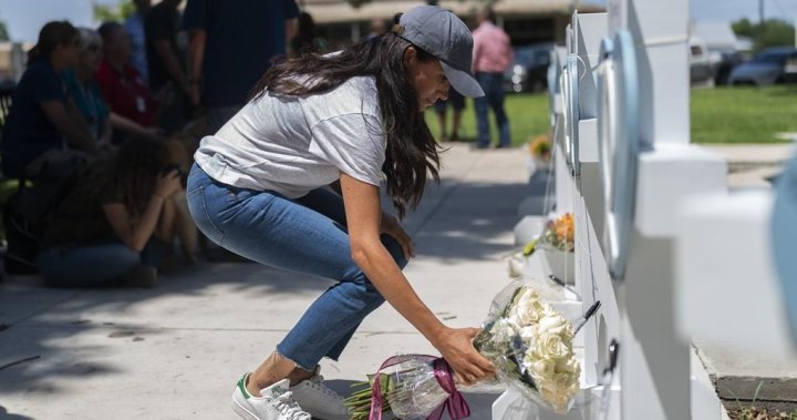 Meghan Markle odwiedza Teksas, by oddać szacunek ofiarom strzelaniny w szkole Nowości